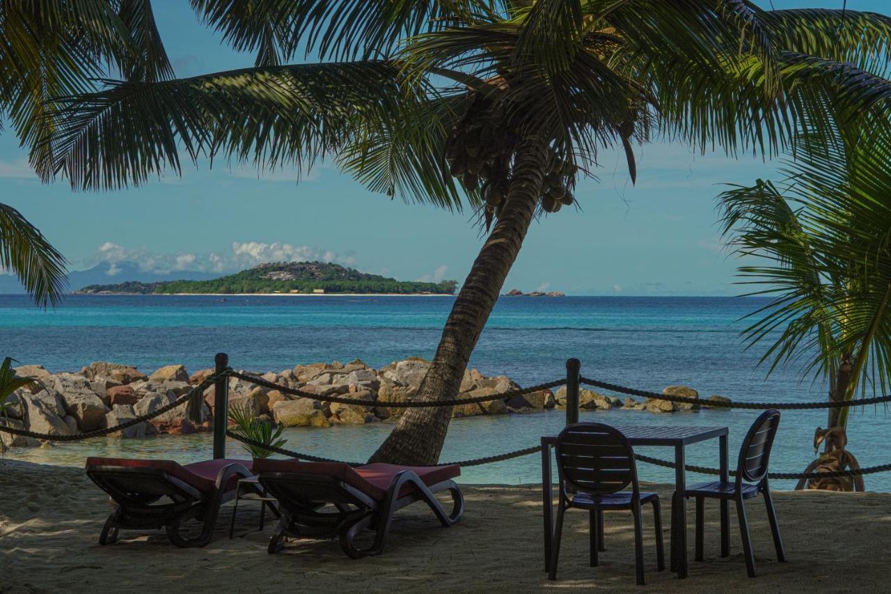 Anse Kerlan Beach Chalets Exterior photo